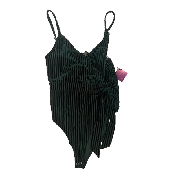 Forever 21 green velvet bodysuit NWT - Picture 2 of 8